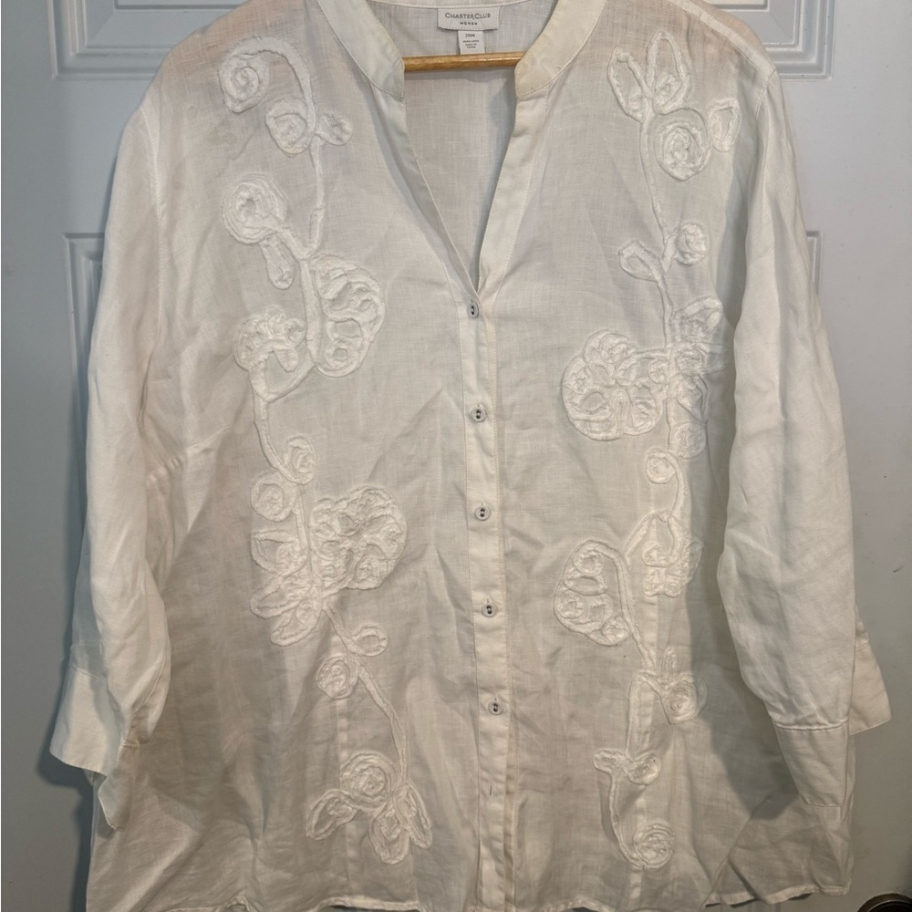 Chico's White Embroidered Women's Top